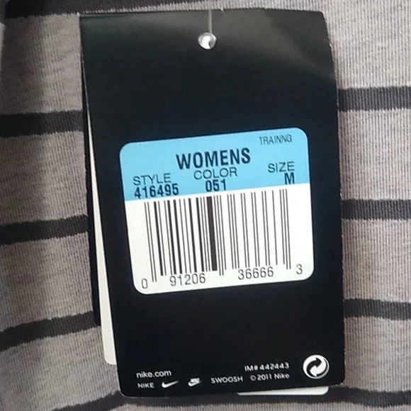 🎉2X HP🎉Nike Get It Girl Striped S/S Tee, Gray, M, NWT - Picture 7 of 7